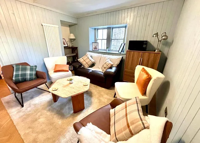 \'Flora\' In Allandale Aparthotel