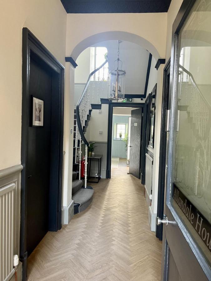 'flora' In Allandale Holiday home